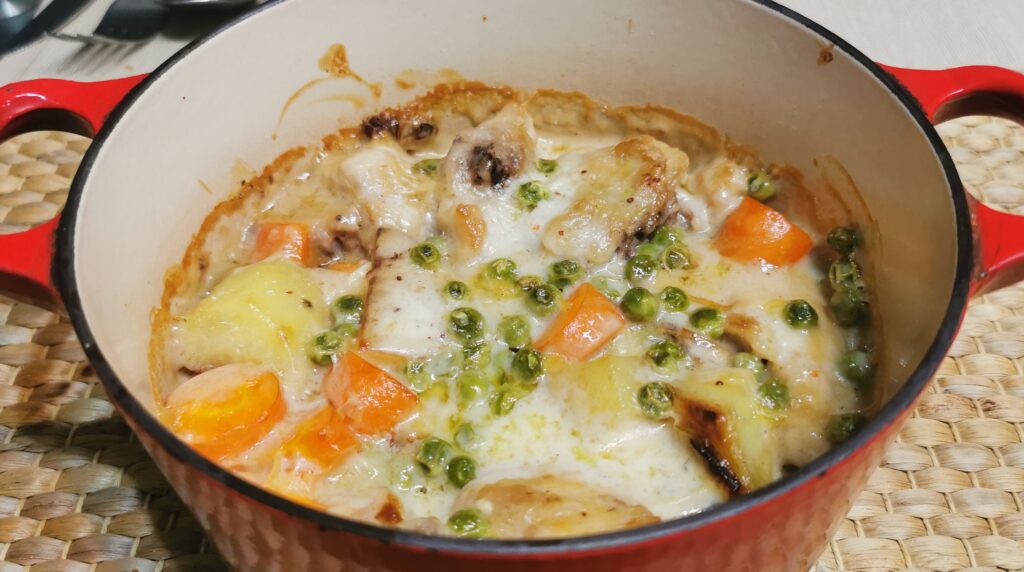 Hero - Creamy chicken casserole